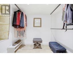 19 Decarie Circle, Toronto, ON M9B3H6 Photo 38