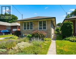 19 Decarie Circle, Toronto, ON M9B3H6 Photo 46