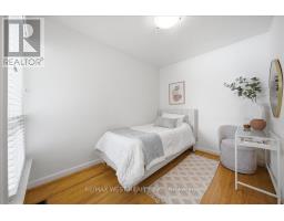 Bedroom - 19 Decarie Circle, Toronto, ON M9B3H6 Photo 6