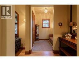 9 Mountaineer Close, Lac Des Arcs, AB T1W2W3 Photo 20