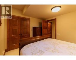 9 Mountaineer Close, Lac Des Arcs, AB T1W2W3 Photo 41