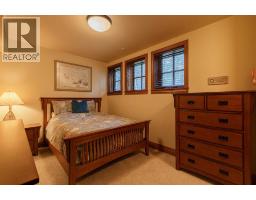 9 Mountaineer Close, Lac Des Arcs, AB T1W2W3 Photo 38