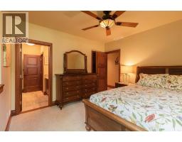 9 Mountaineer Close, Lac Des Arcs, AB T1W2W3 Photo 37