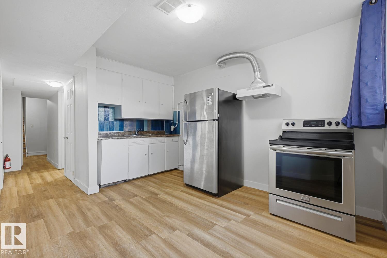 10704 96 ST NW - 24