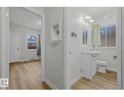 10704 96 St Nw, Edmonton, AB T5H2J6 Photo 17