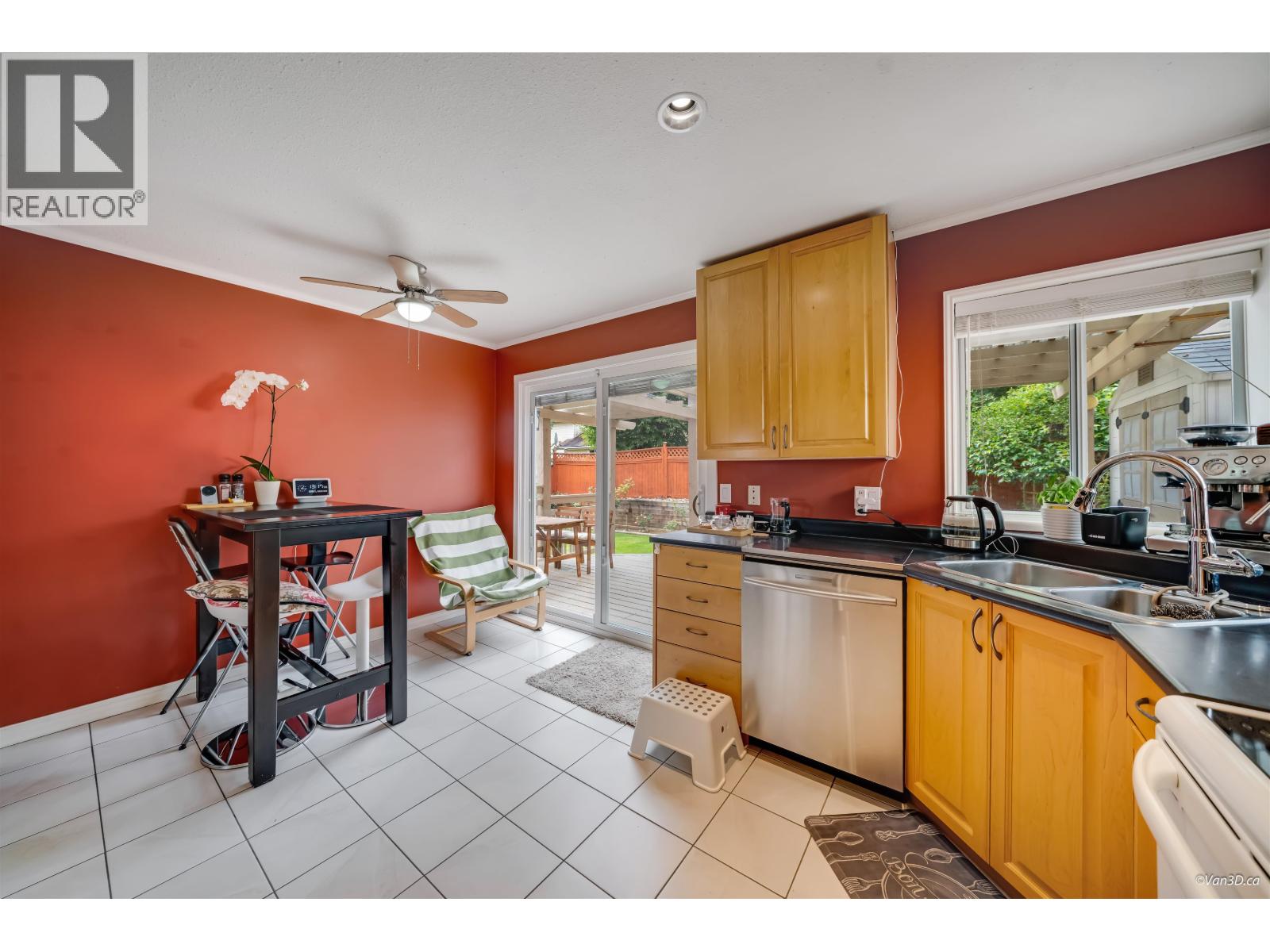 1298 JORDAN STREET, Coquitlam — photo 9