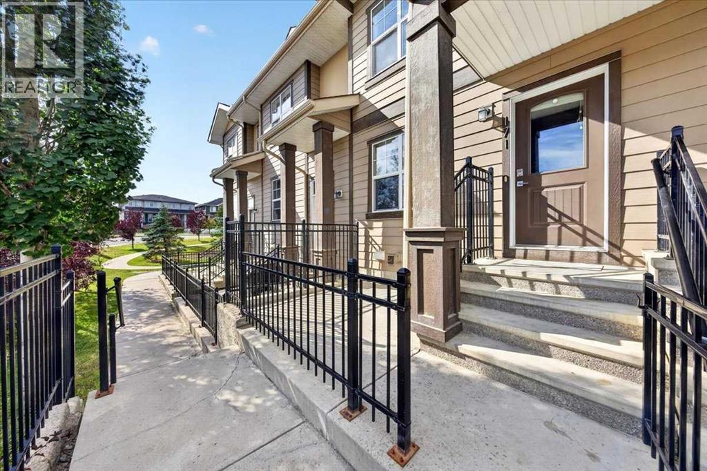 171 Evanscrest Gardens NW - 1