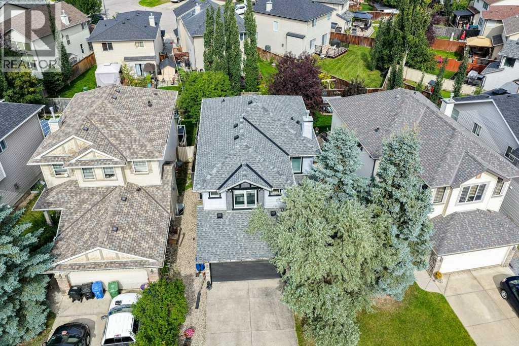 81 Chapman Close SE - 2