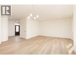 558 Malahat Green W, Lethbridge, AB T1J5H1 Photo 11