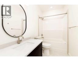 561 Malahat Green W - photo 26