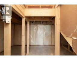 561 Malahat Green W - photo 30