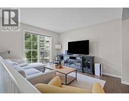 205 New Brighton Villas Se, Calgary, AB T2Z0T6 Photo 13