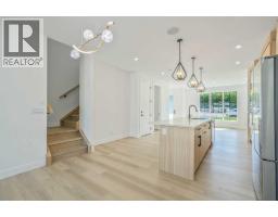 8924 34 Avenue, Calgary, AB T3B1S2 Photo 27