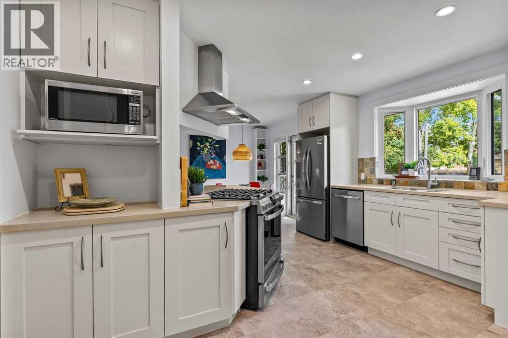 48 Butler Crescent NW - Image 4