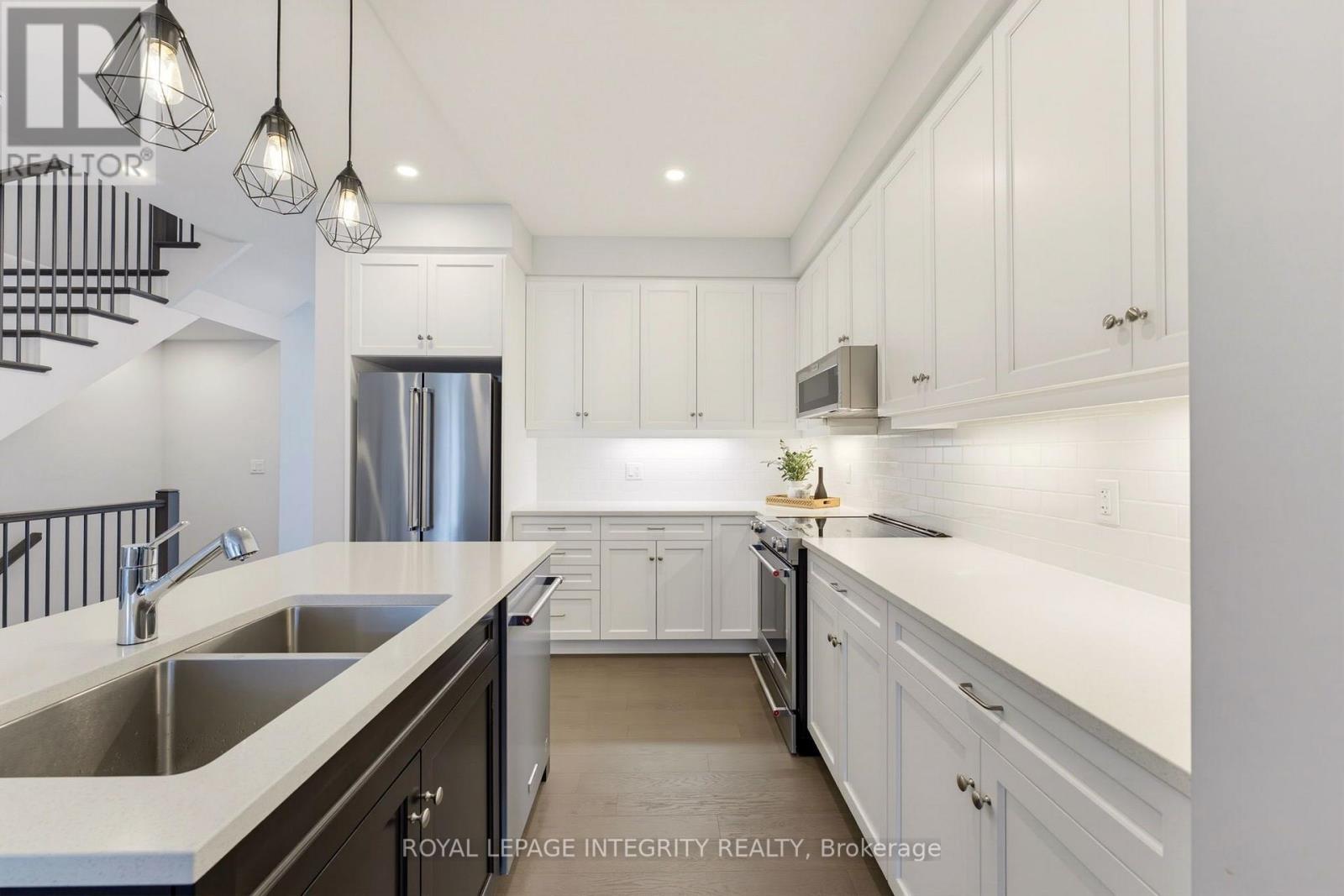 870 MOSES TENNISCO STREET - Image 9