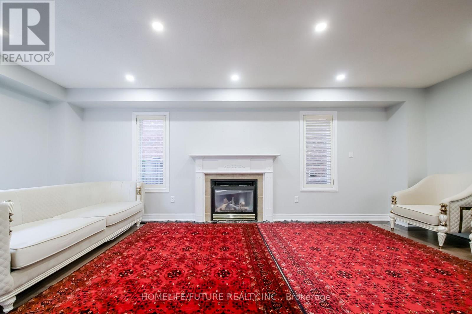 58 JONESRIDGE DRIVE - 19