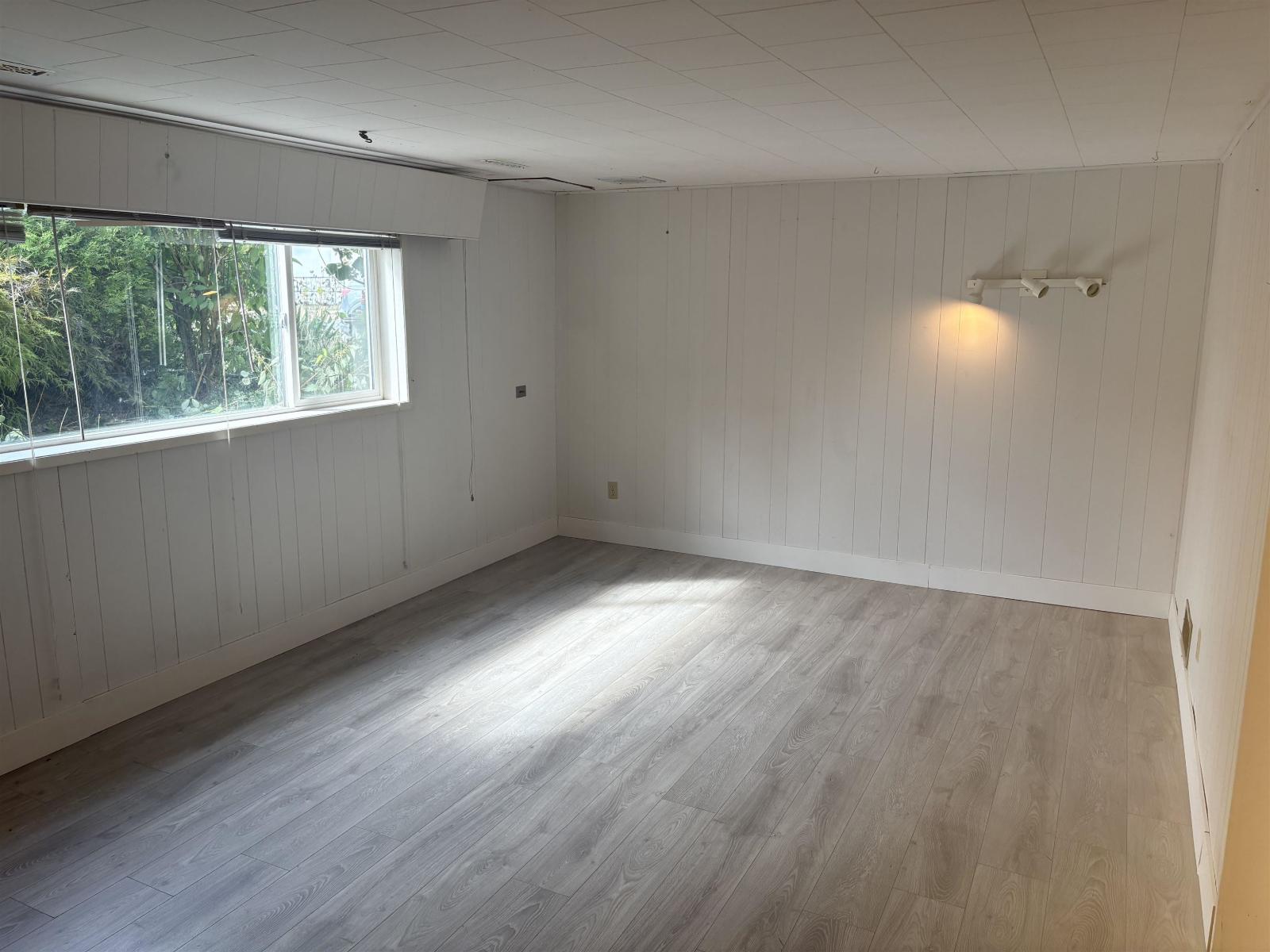 Photo of 10096 BONAVISTA STREET, Fairfield Island 30