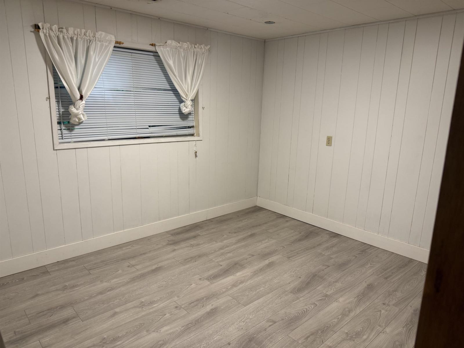 Photo of 10096 BONAVISTA STREET, Fairfield Island 32