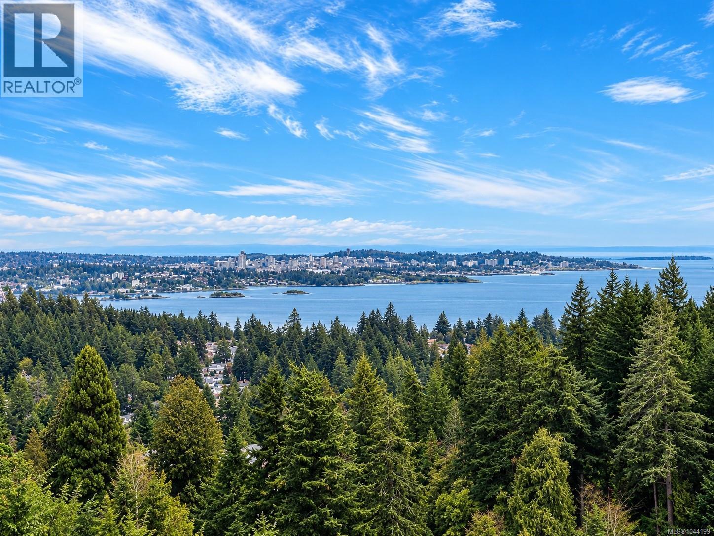 3392 Haida Dr, Colwood — photo 2