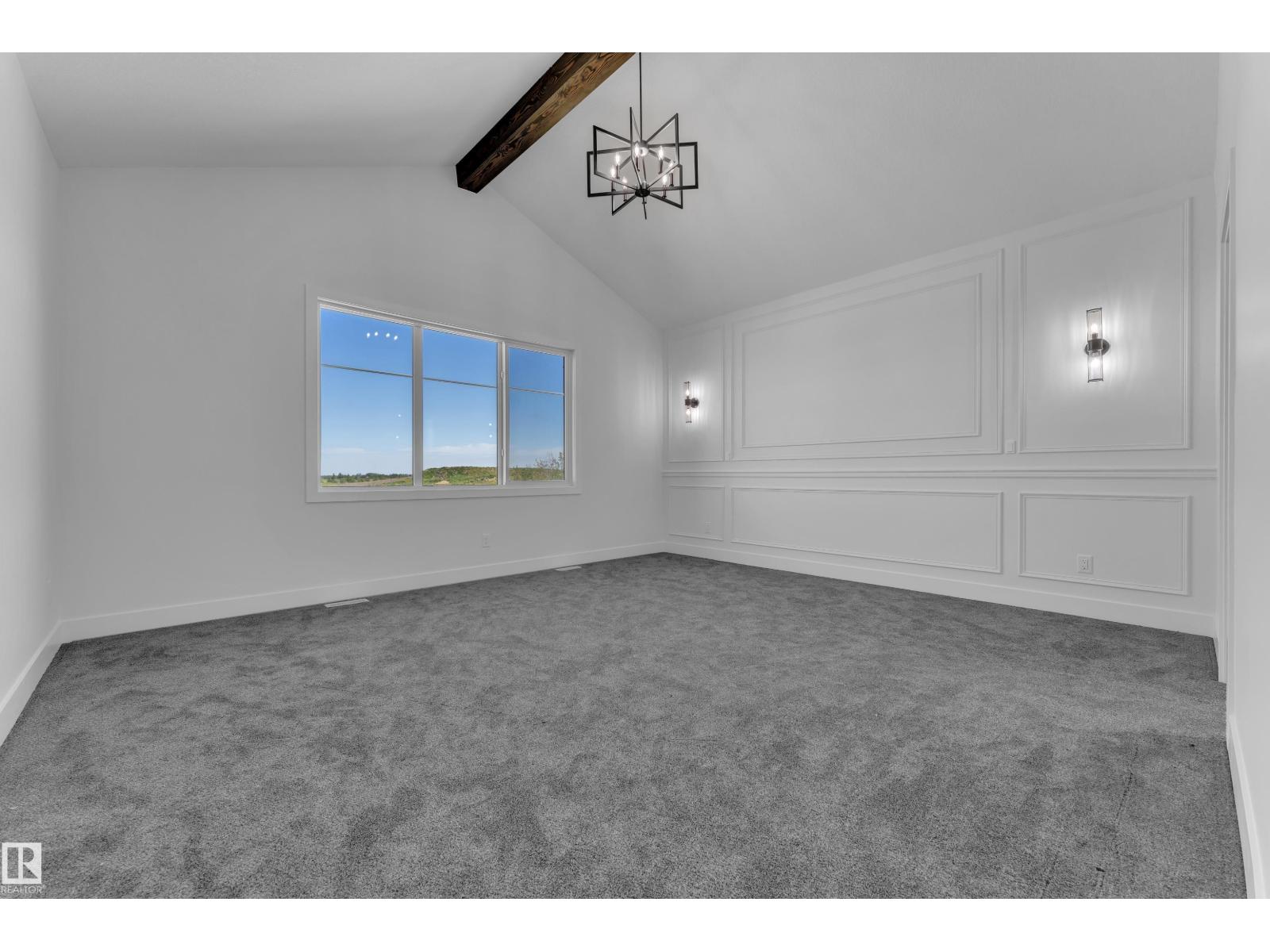 266 Falcon Crescent - 32