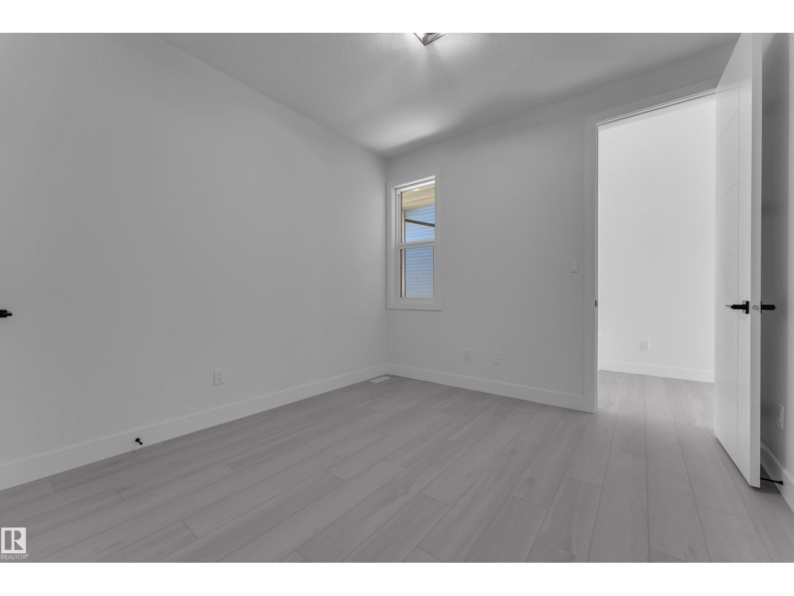 266 Falcon Crescent - 9