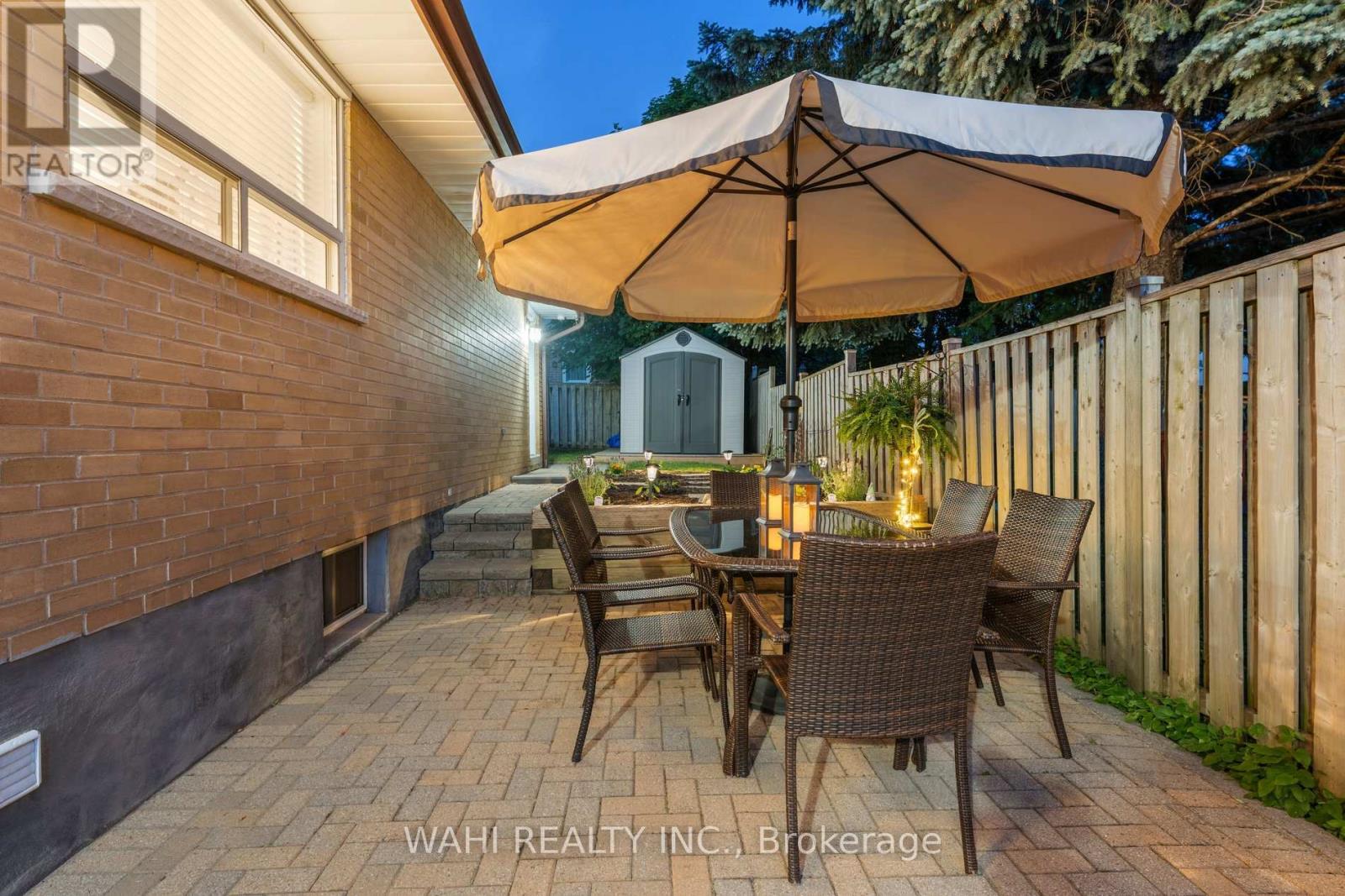 39 NANWOOD DRIVE - 39