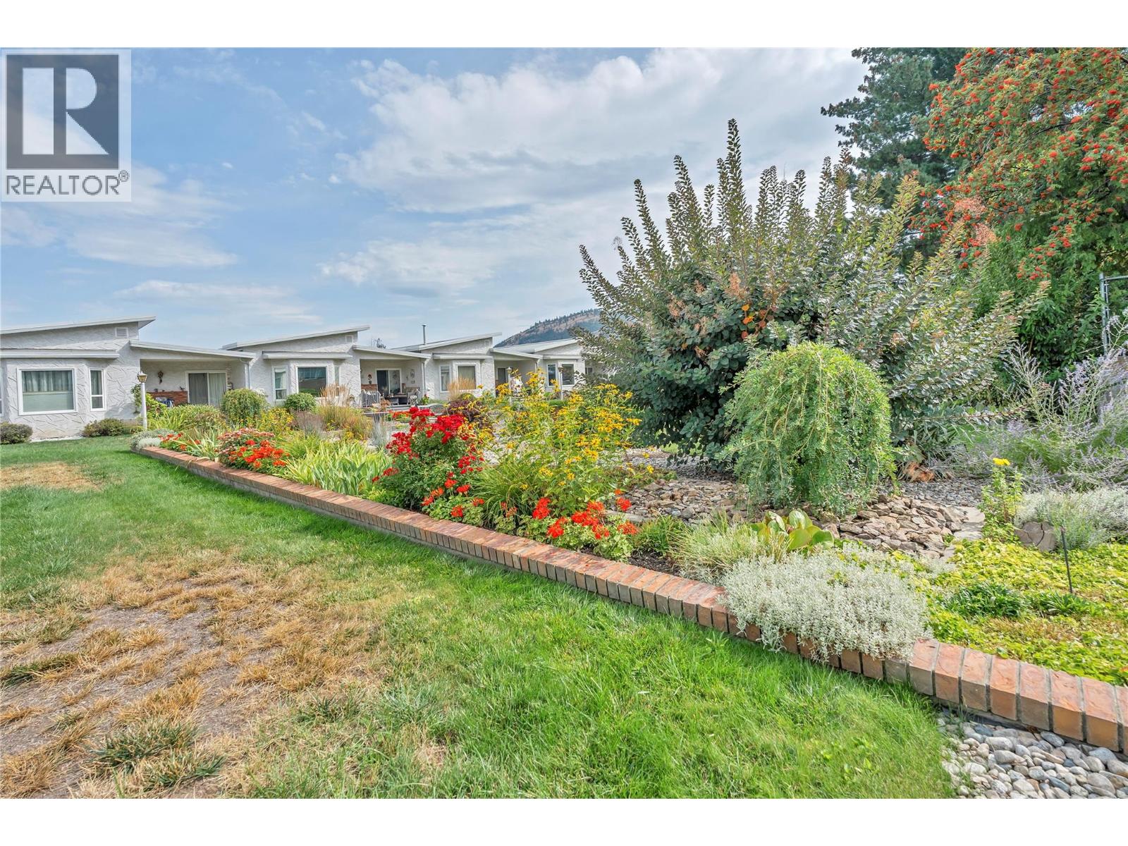 11222 Quinpool Road Unit# 1, Summerland