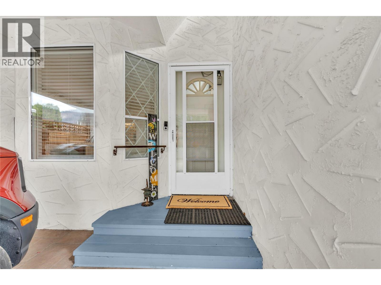 11222 Quinpool Road Unit# 1, Summerland