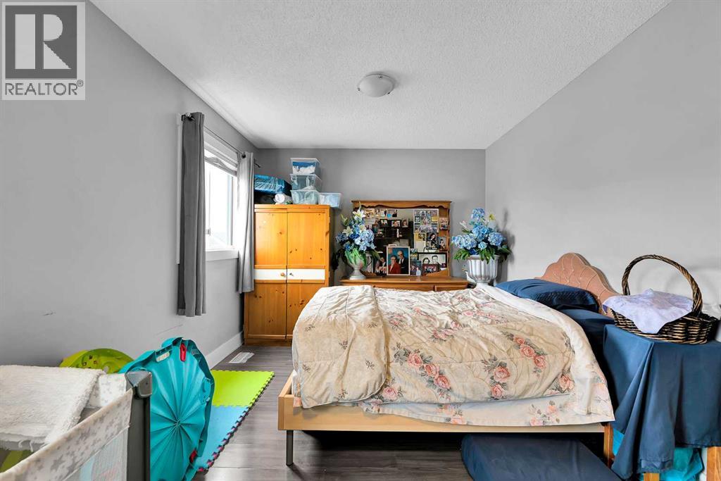 3794 Catalina Boulevard NE - Image 15