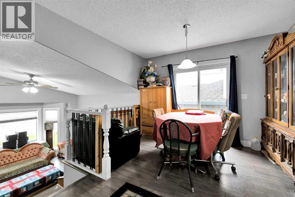 3794 Catalina Boulevard NE - 12