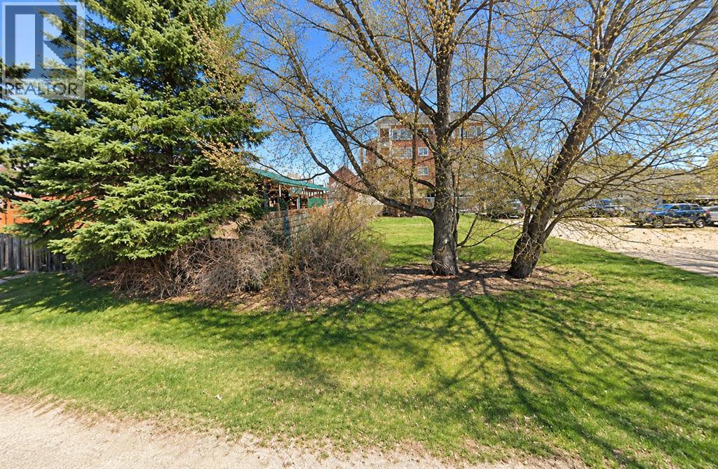 Listing photo – 5031 47 Street, Sylvan Lake