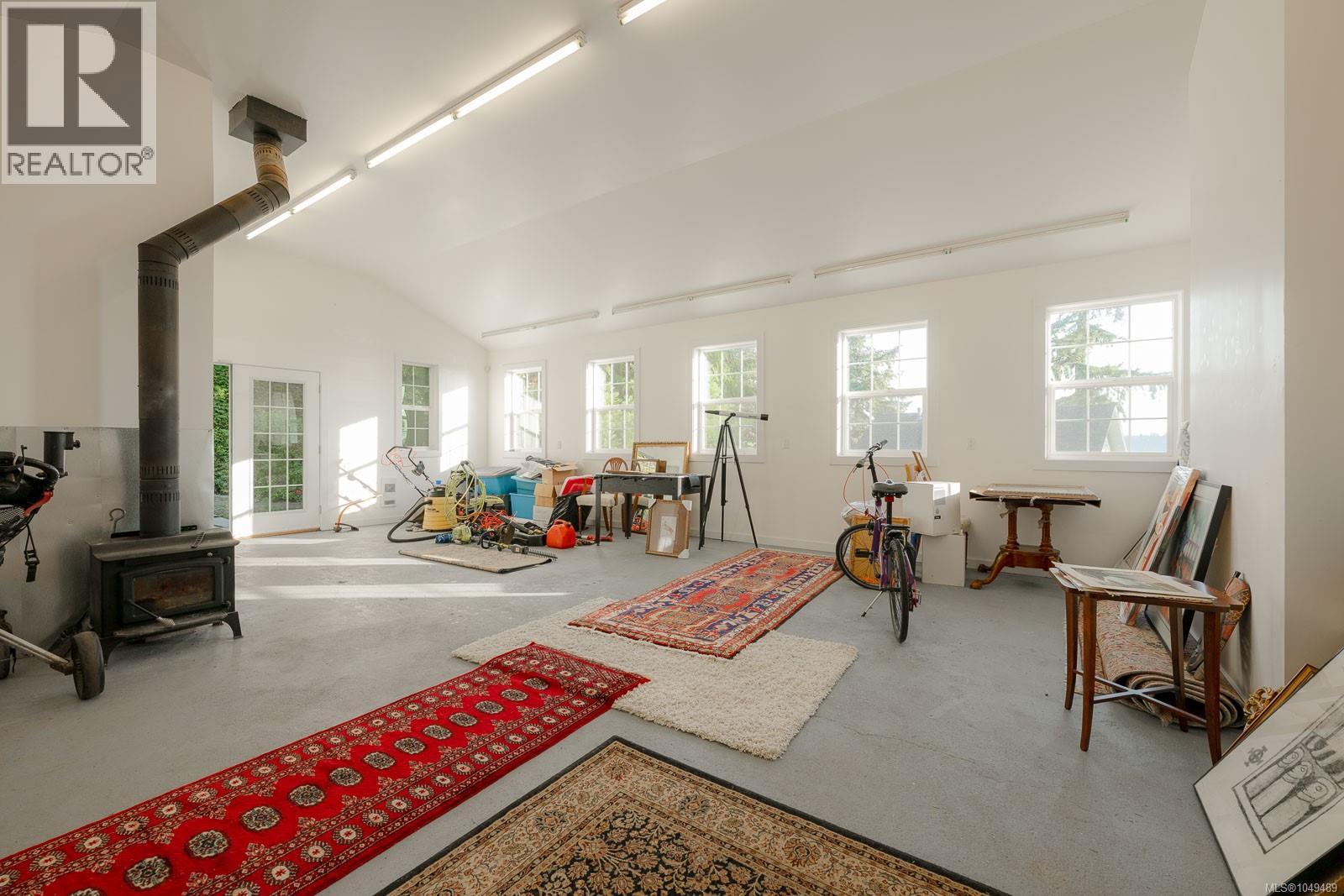 319 Chemainus Rd - 54