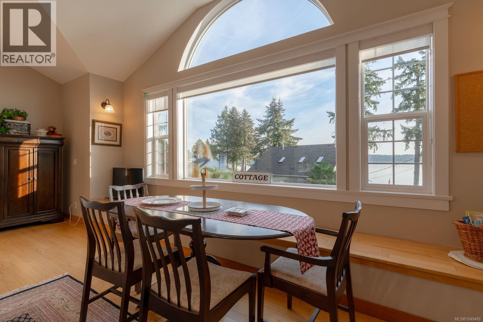 319 Chemainus Rd, Ladysmith