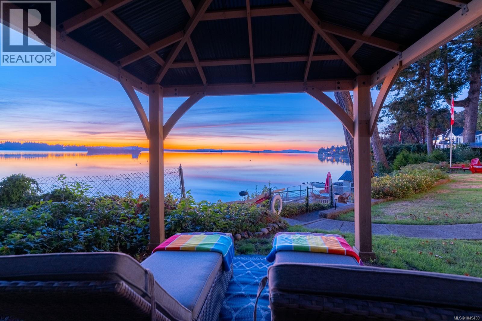 319 Chemainus Rd, Ladysmith