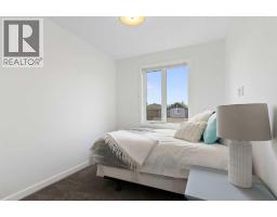 2507 17 Street Nw, Calgary, AB T2M3S3 Photo 29