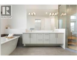 2507 17 Street Nw, Calgary, AB T2M3S3 Photo 25