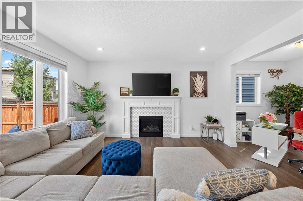 135 Bayview Circle SW - 4