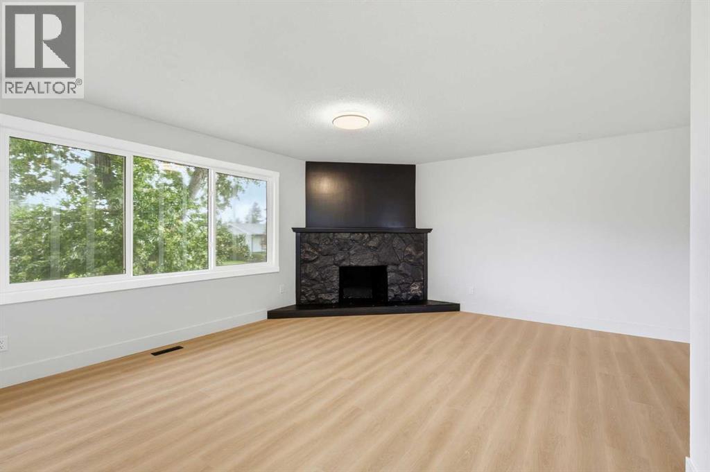724 55 Street SE - 6