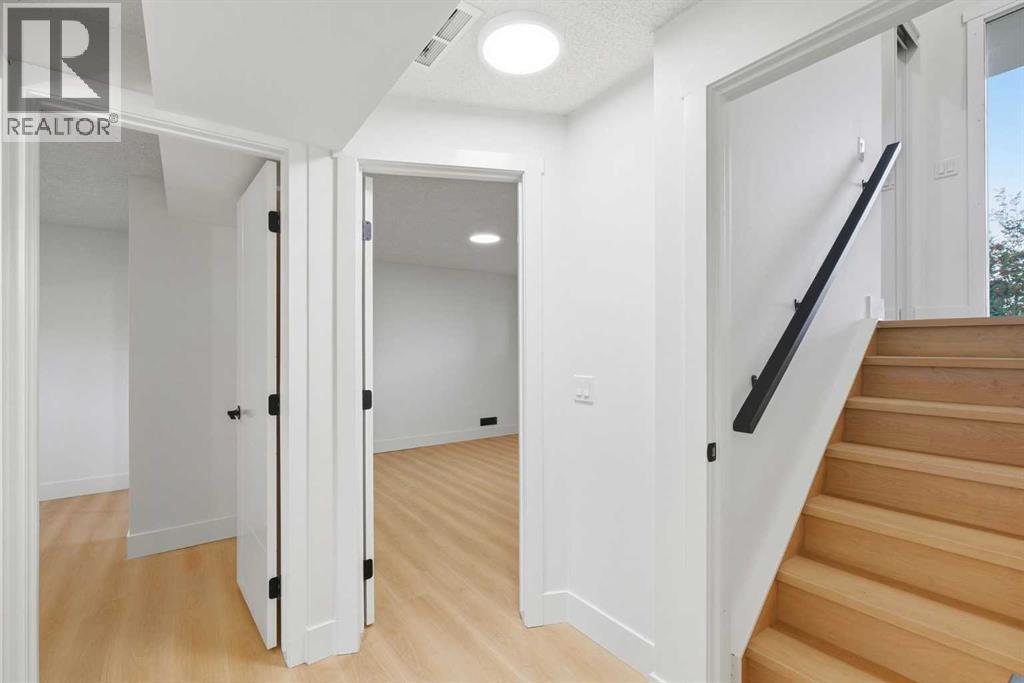 724 55 Street SE - 29