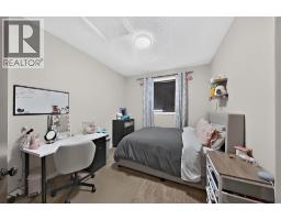 250 Riverstone Boulevard W, Lethbridge, AB T1K5P3 Photo 24