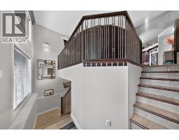 Kitchen - 250 Riverstone Boulevard W, Lethbridge, AB T1K5P3 Photo 7