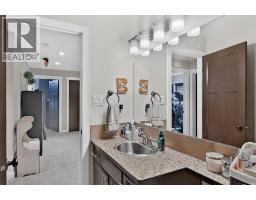 250 Riverstone Boulevard W, Lethbridge, AB T1K5P3 Photo 40