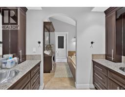 250 Riverstone Boulevard W, Lethbridge, AB T1K5P3 Photo 31