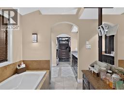250 Riverstone Boulevard W, Lethbridge, AB T1K5P3 Photo 32