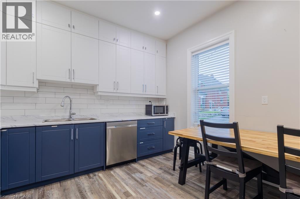 157 DAWSON Street - 4