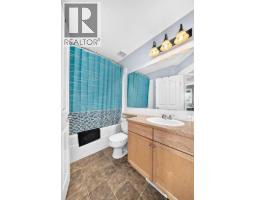 5, 2002 22 Avenue, Bowden, AB T0M0K0 Photo 29