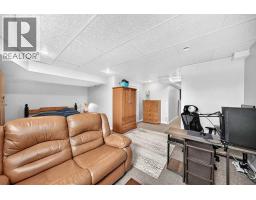 5, 2002 22 Avenue, Bowden, AB T0M0K0 Photo 32
