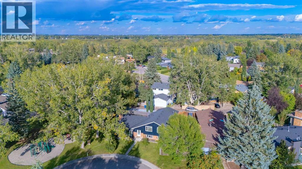 27 Midlake Place SE - Image 36