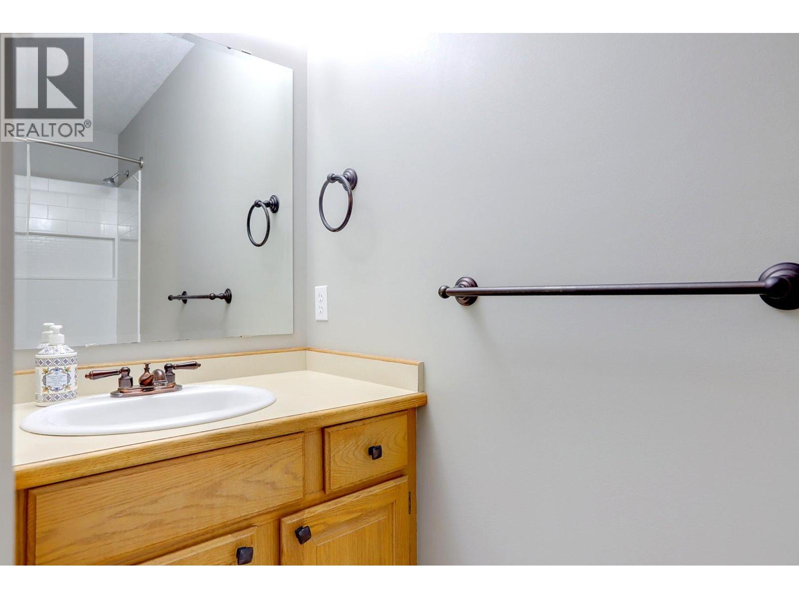 2 Bed, 3 Bath Apartment for Sale in Vernon – 3600 Pleasant Valley Road Unit# 3, Vernon - Image 37