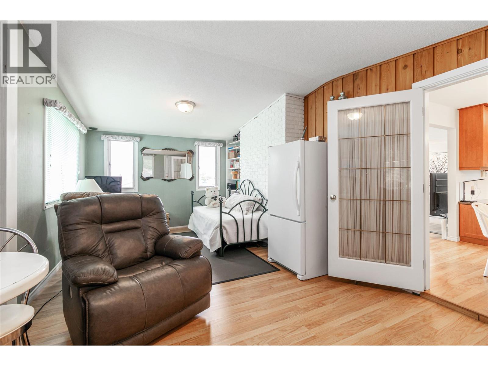 285 Dell Road, Kelowna